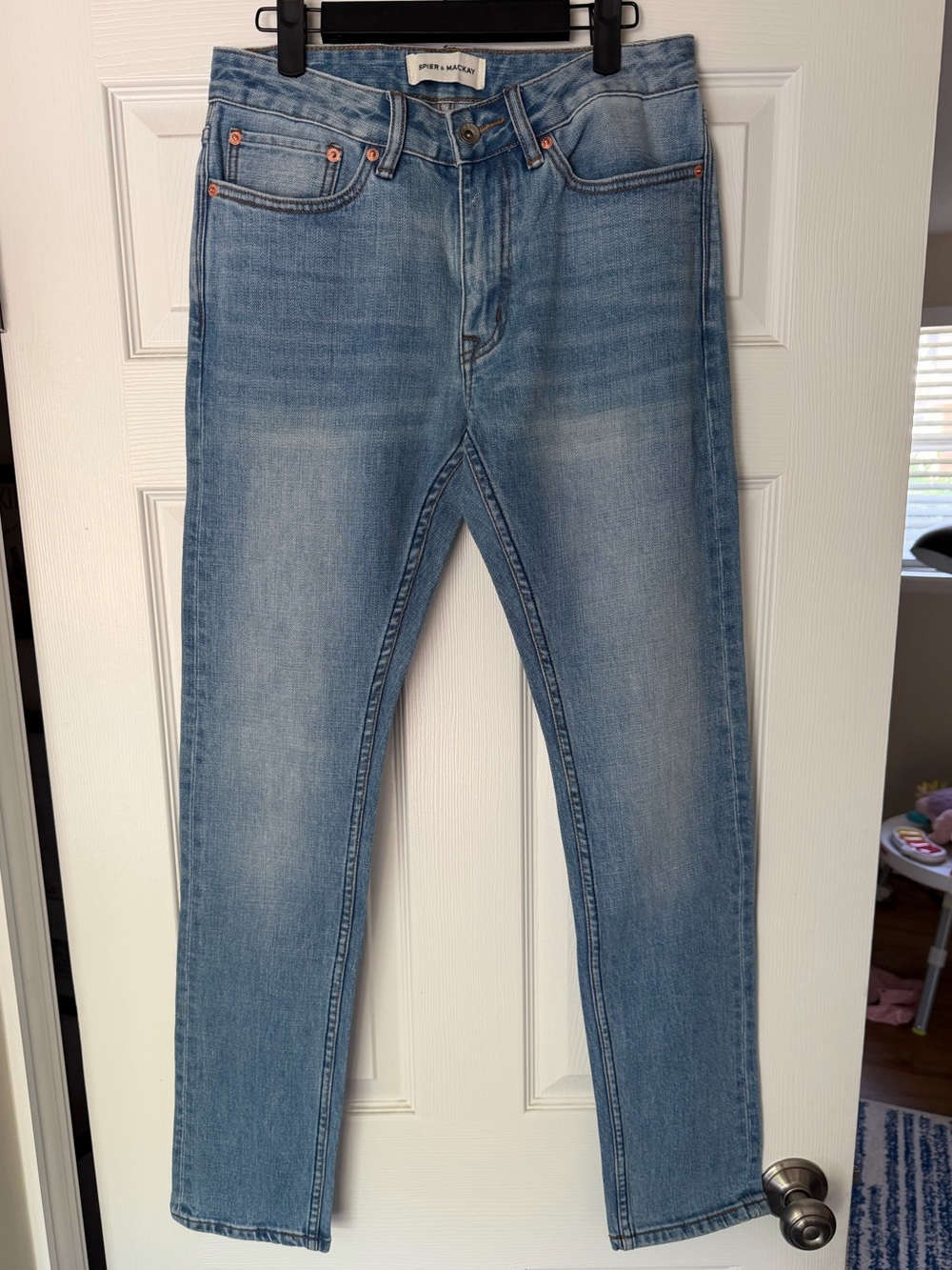 Slim Light Blue Men’s Jeans – Clean Stretch Denim